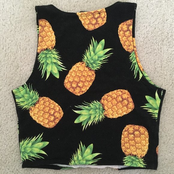 Pineapple print crop top - Picture 2 of 3